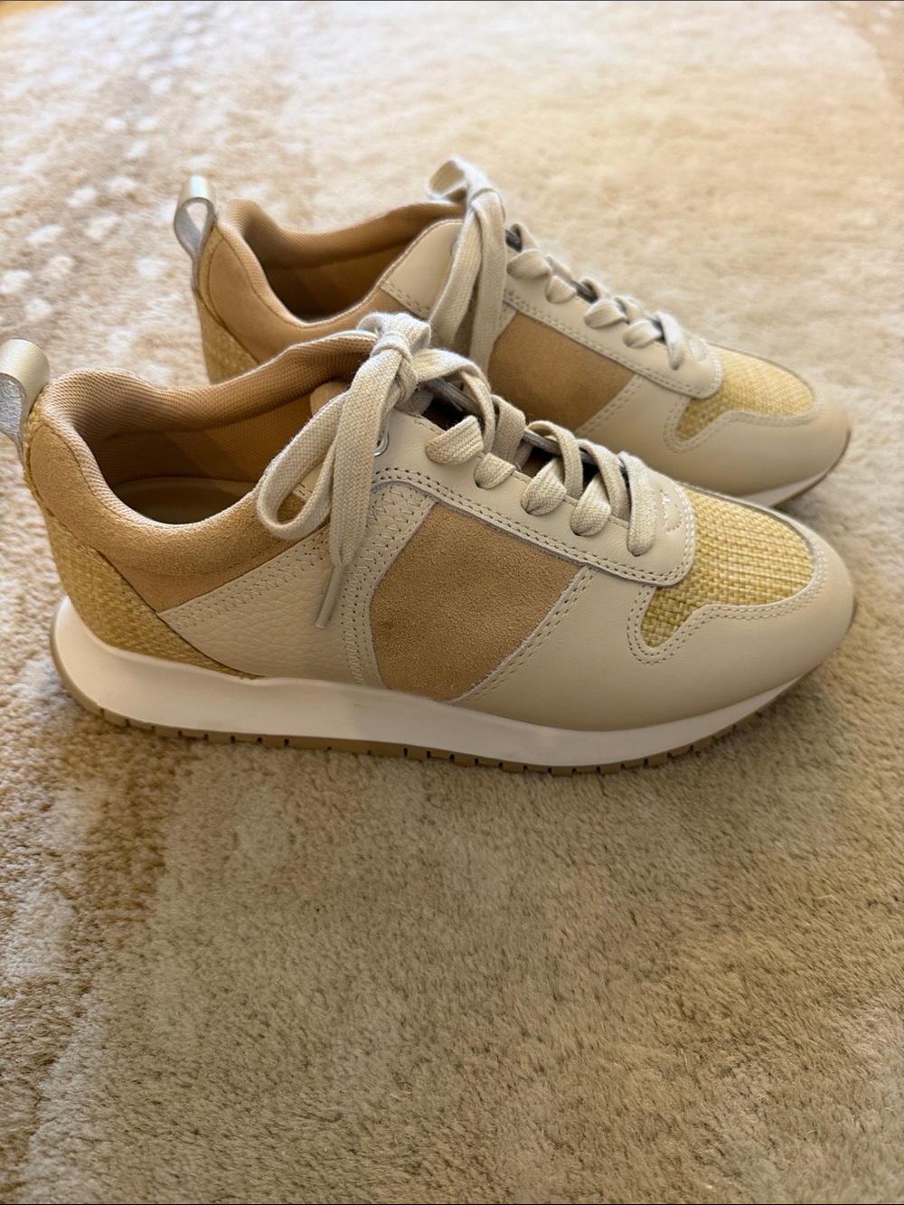 J McLaughlin Emerson Neutral Beige & Cream Casual Sneakers Women’s size 7
